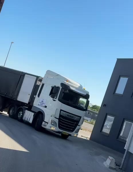 Zandwagen komt aan